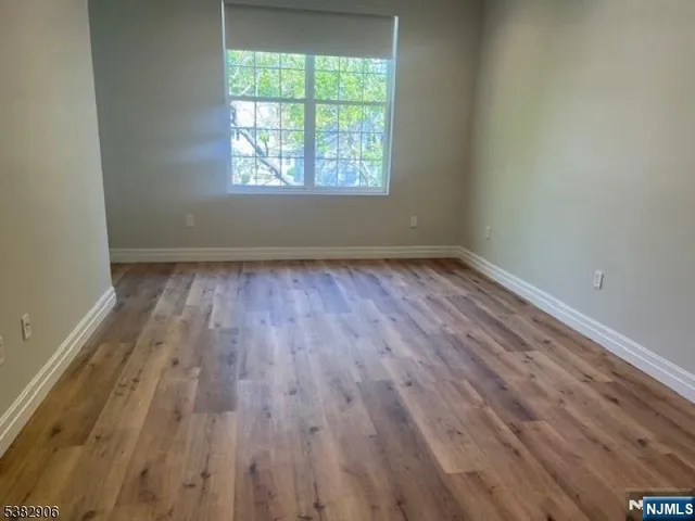 $3,800 | 1722 Springfield Avenue, Unit 402, Maplewood, NJ 07040