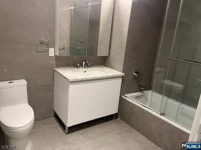 $3,800 | 1722 Springfield Avenue, Unit 402, Maplewood, NJ 07040