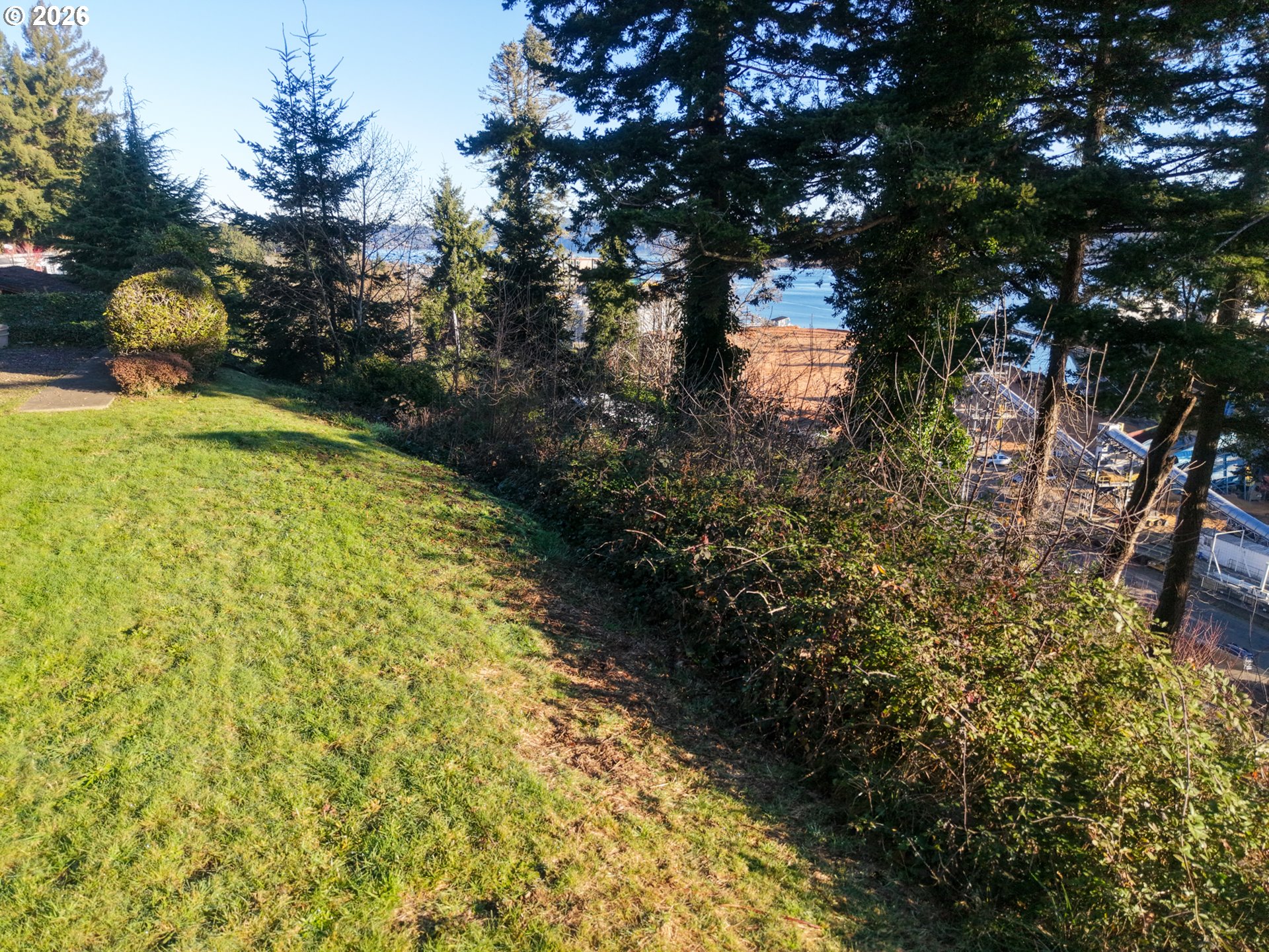 353 O'Connell Street North Bend, OR 97459 - Photo 7 of 17