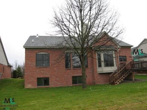 4616 Oakhurst Lane Clarkston, MI 48348 - Photo 6 of 6 794732-5.JPG