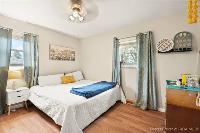 $257,900 | 511 East Daisy Lane, New Albany, IN 47150