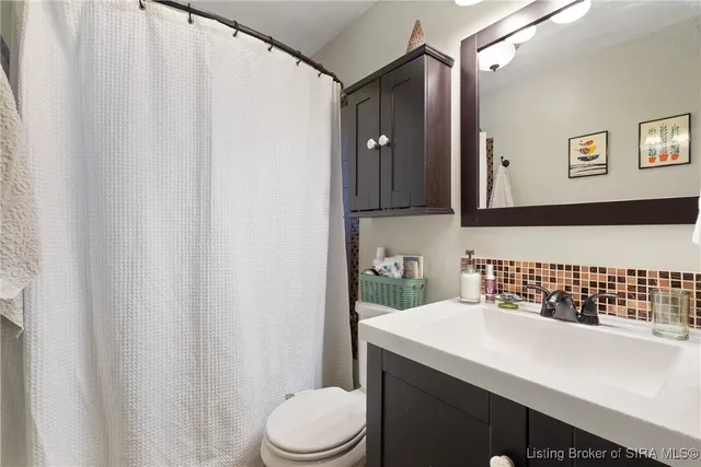 $257,900 | 511 East Daisy Lane, New Albany, IN 47150