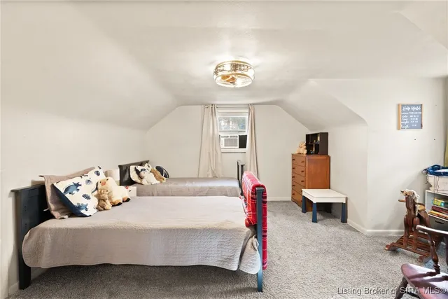 $257,900 | 511 East Daisy Lane, New Albany, IN 47150