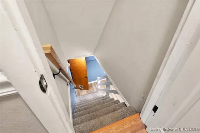 $257,900 | 511 East Daisy Lane, New Albany, IN 47150