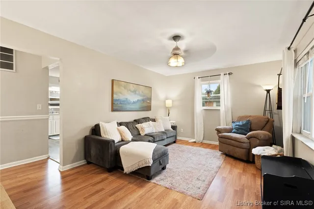 $257,900 | 511 East Daisy Lane, New Albany, IN 47150