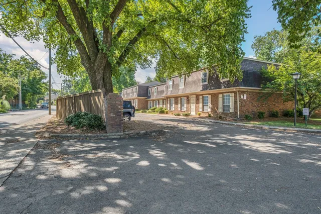 $1,475 | 1100 West Main Street, Unit A13, Franklin, TN 37064