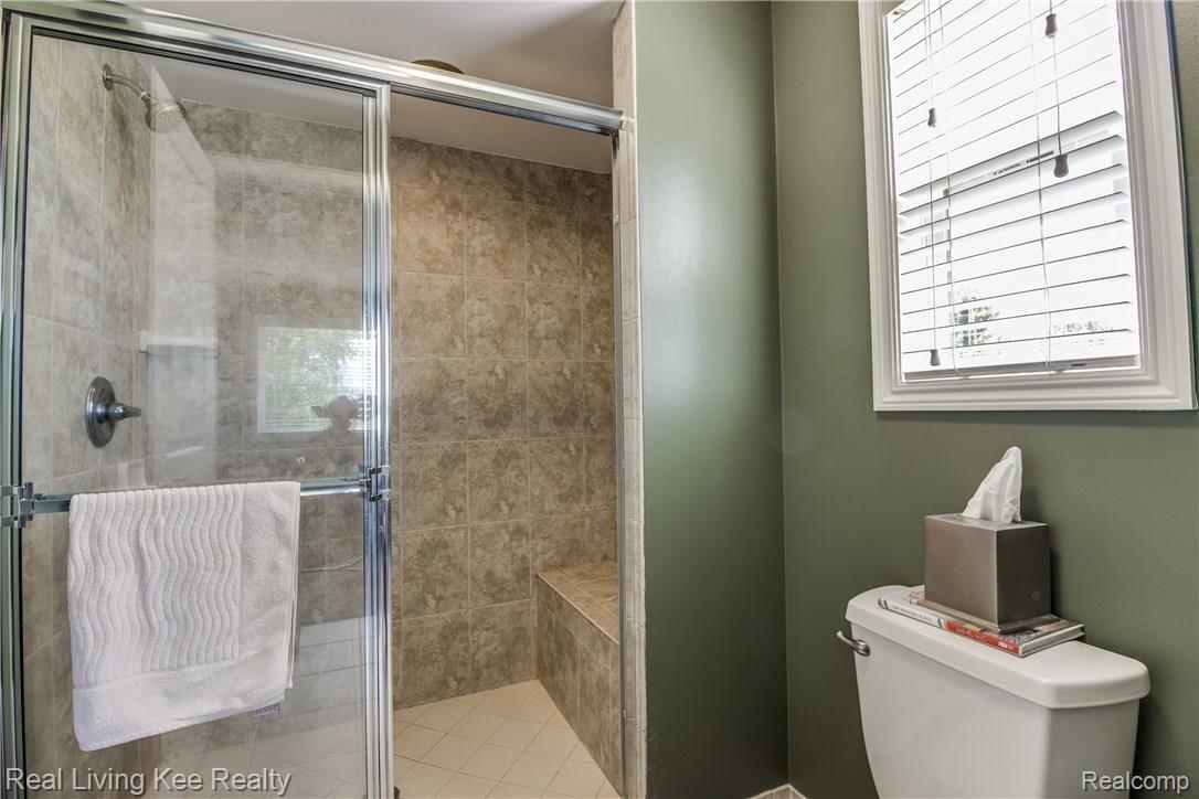 4140 Plum Lane Rochester, MI 48306 - Photo 44 of 57 34.jpg