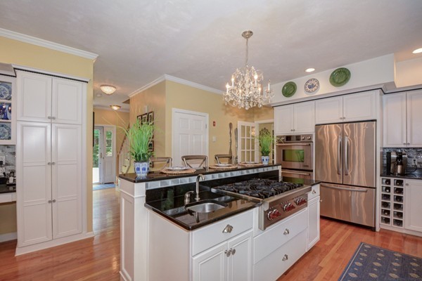 81 McGilpin Road Sturbridge, MA 01566 - Photo 3 of 30 Gallery Image 3