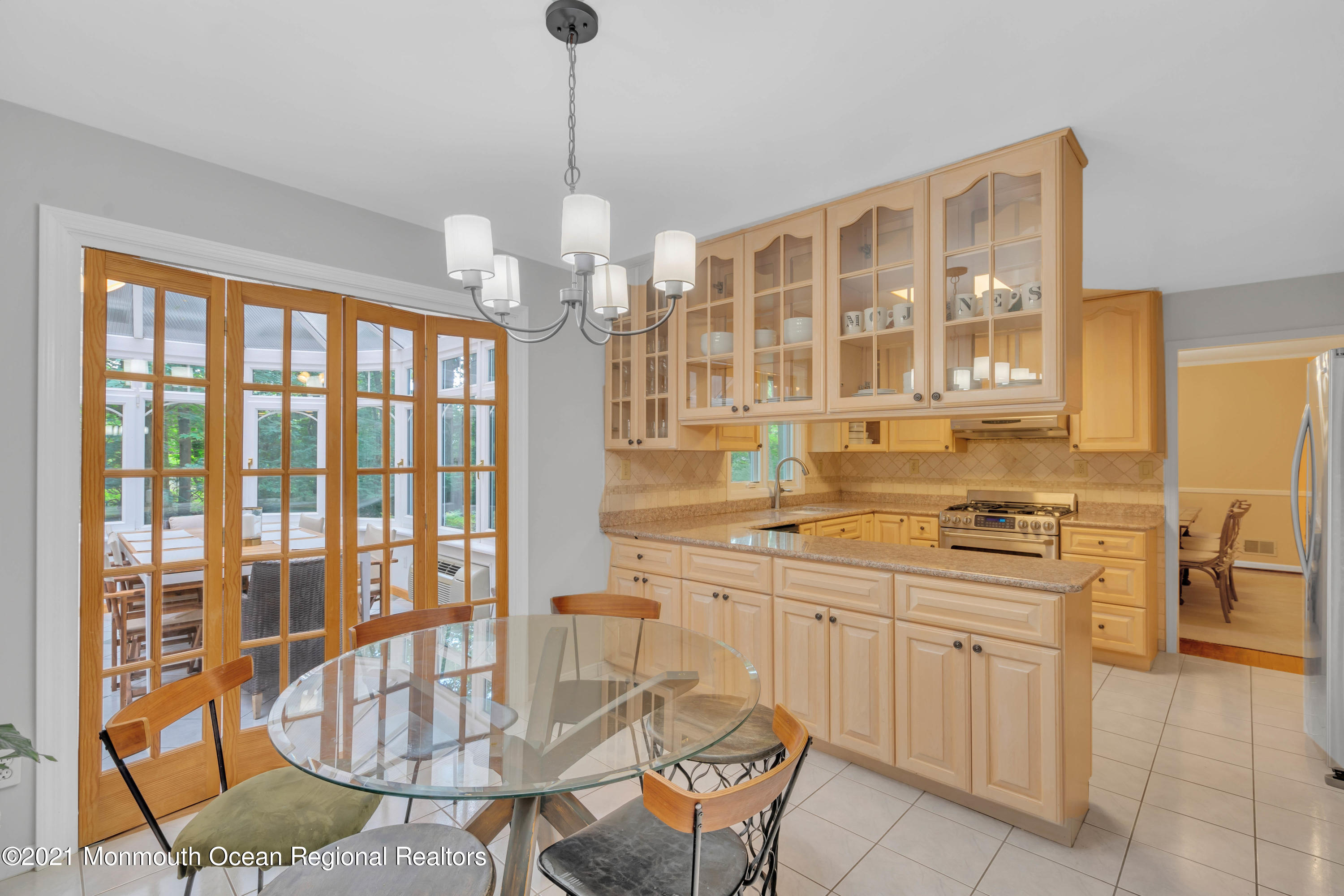 48 Bluefield Road Lincroft, NJ 07738 - Photo 19 of 51 Breakfast Area