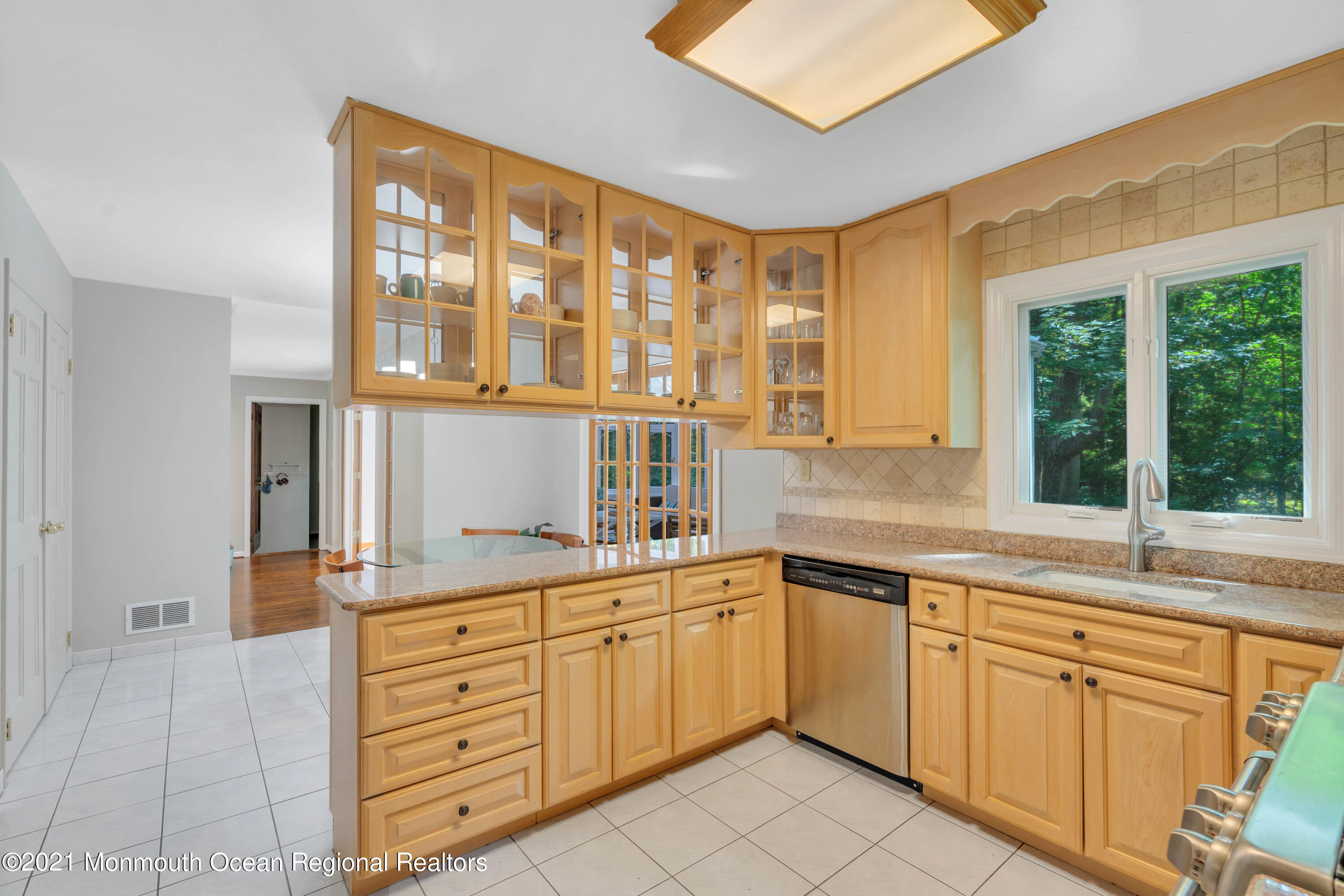 48 Bluefield Road Lincroft, NJ 07738 - Photo 22 of 51 Stainless Appliances