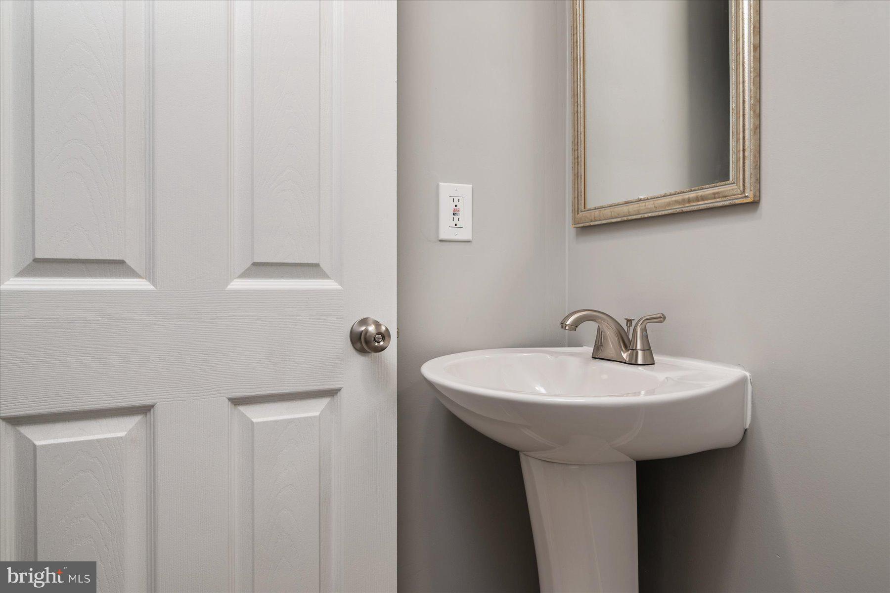 330 Arden Road West Brooklyn, MD 21225 - Photo 5 of 31 First Floor Half Bath