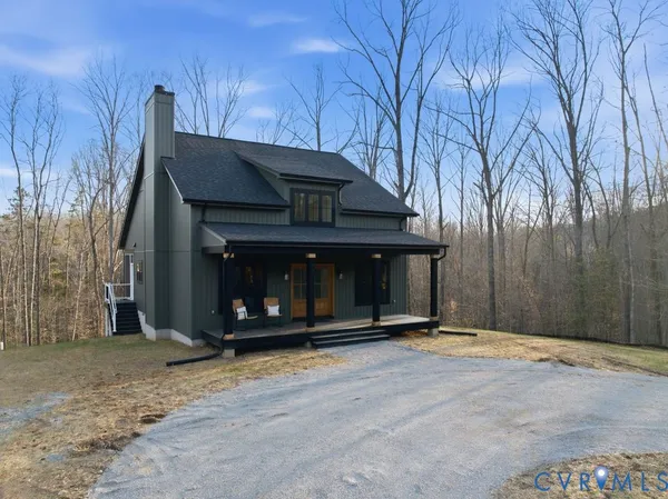 $675,000 | 1280 Warbonnet Trail, Mineral, VA 23117