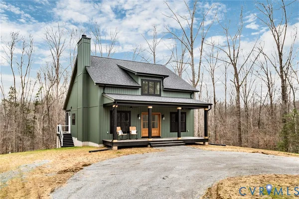 $675,000 | 1280 Warbonnet Trail, Mineral, VA 23117