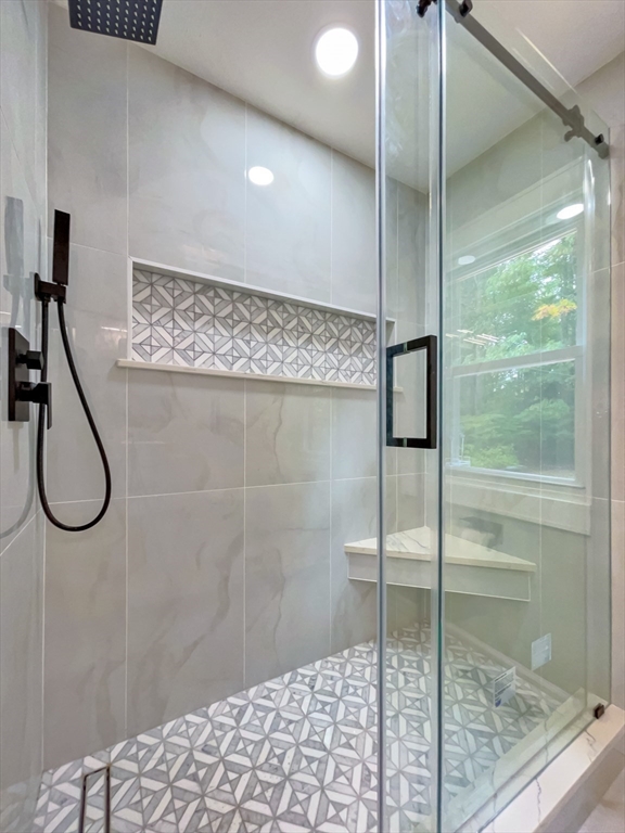 19 Normandy Road Springfield, MA 01106 - Photo 14 of 37 Gallery Image 14