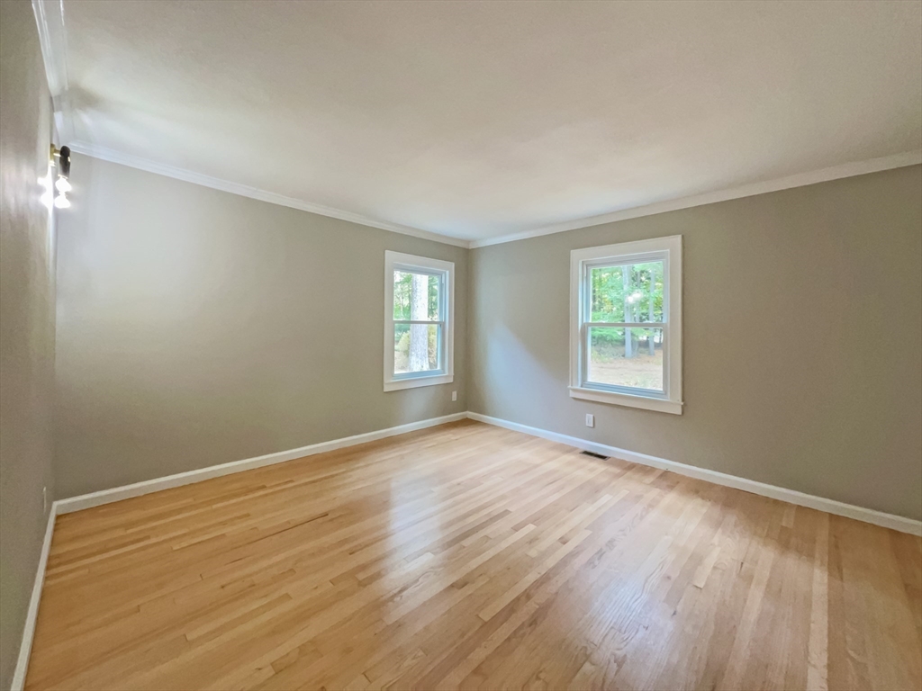 19 Normandy Road Springfield, MA 01106 - Photo 21 of 37 Gallery Image 21