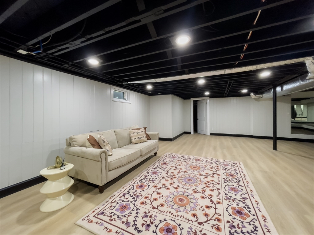 19 Normandy Road Springfield, MA 01106 - Photo 30 of 37 Gallery Image 30