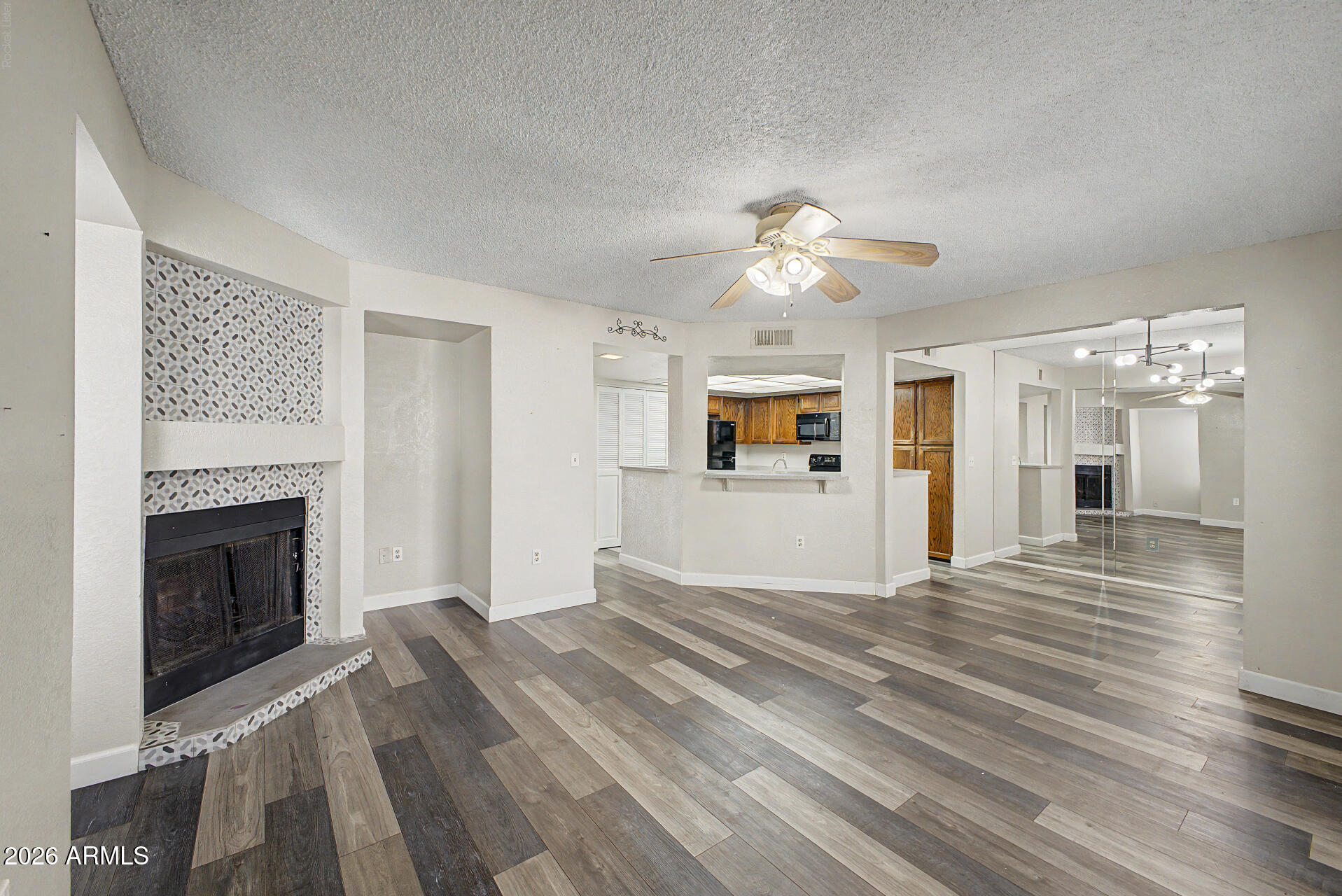 1331 West Baseline Road, Unit 218 Mesa, AZ 85202 - Photo 5 of 28 5 - Baseline