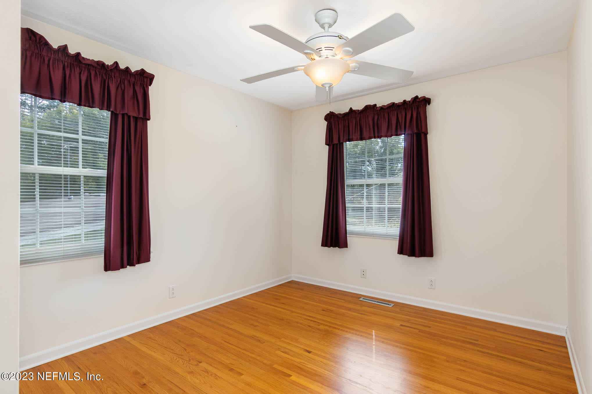 5033 Spring Glen Road Jacksonville, FL 32207 - Photo 17 of 31 5033 Spring Glen Rd_23-Edit