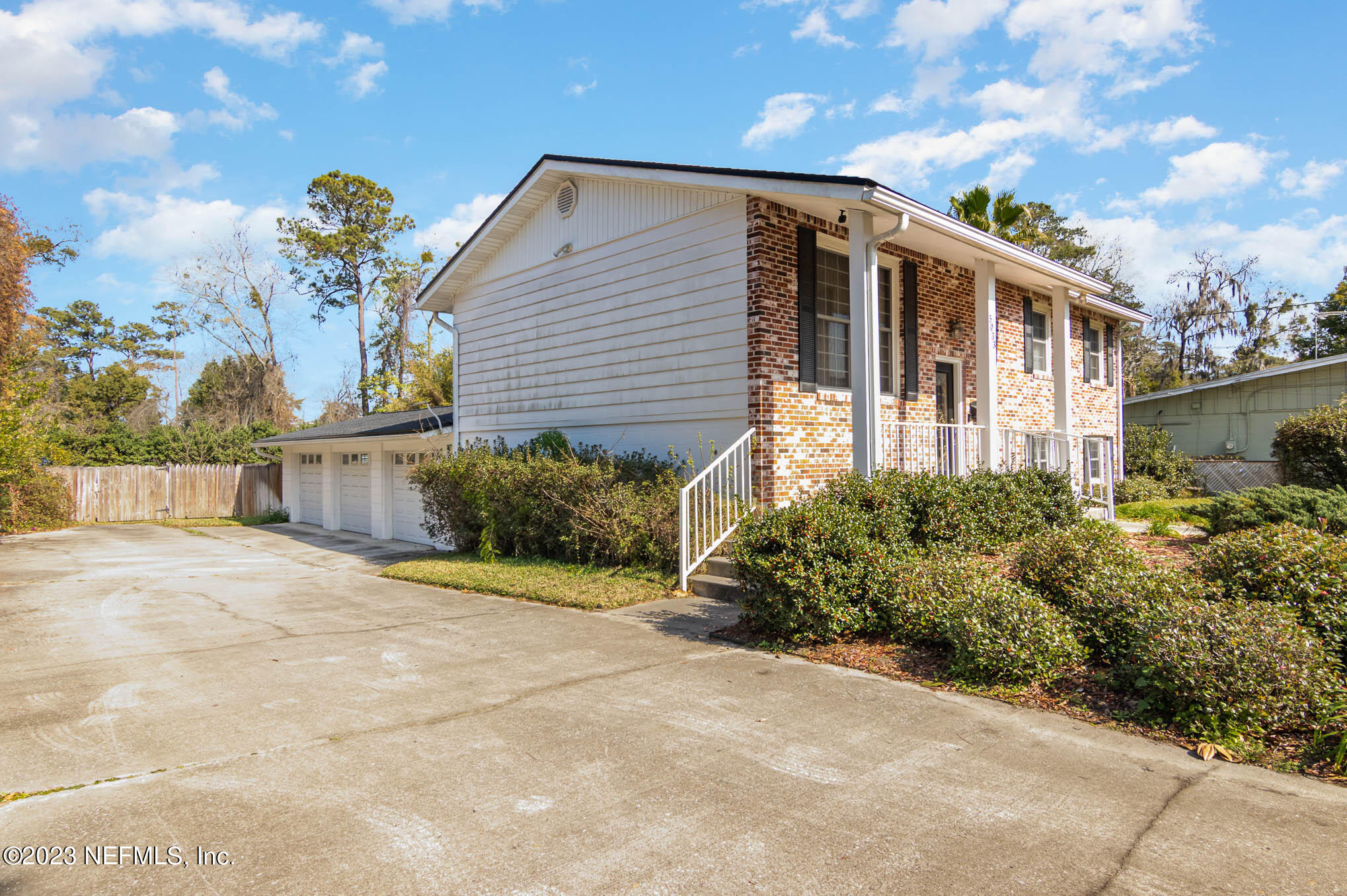 5033 Spring Glen Road Jacksonville, FL 32207 - Photo 2 of 31 5033 Spring Glen Rd_81-Edit