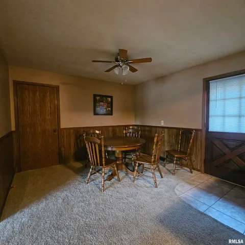 $1,600 | 15047 North Seagull Lane, Bluford, IL 62814