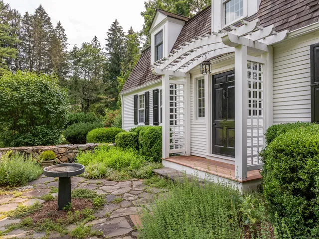 $6,900 | 61 Old Litchfield Road, Washington, CT 06793