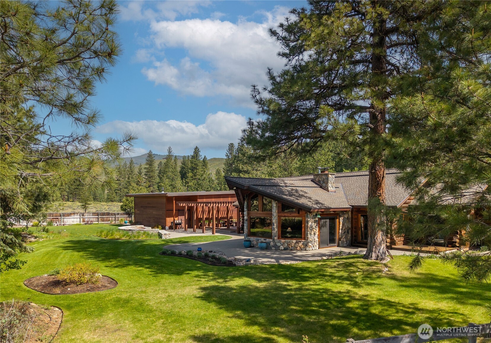 179 Wolf Creek Road Winthrop, WA 98862 - Photo 36 of 40