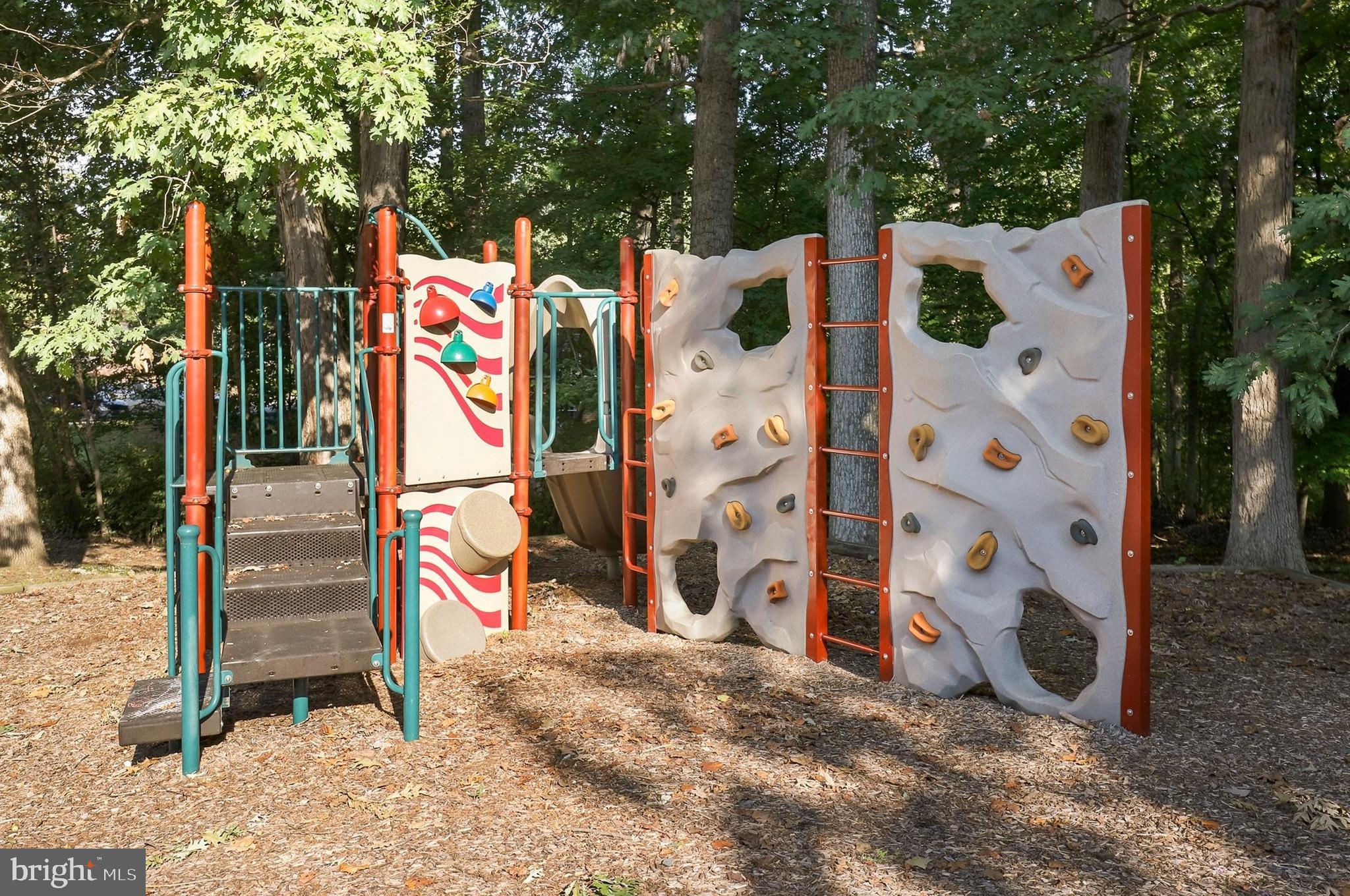 8360 B Dunham Court, Unit 630 Springfield, VA 22152 - Photo 31 of 34