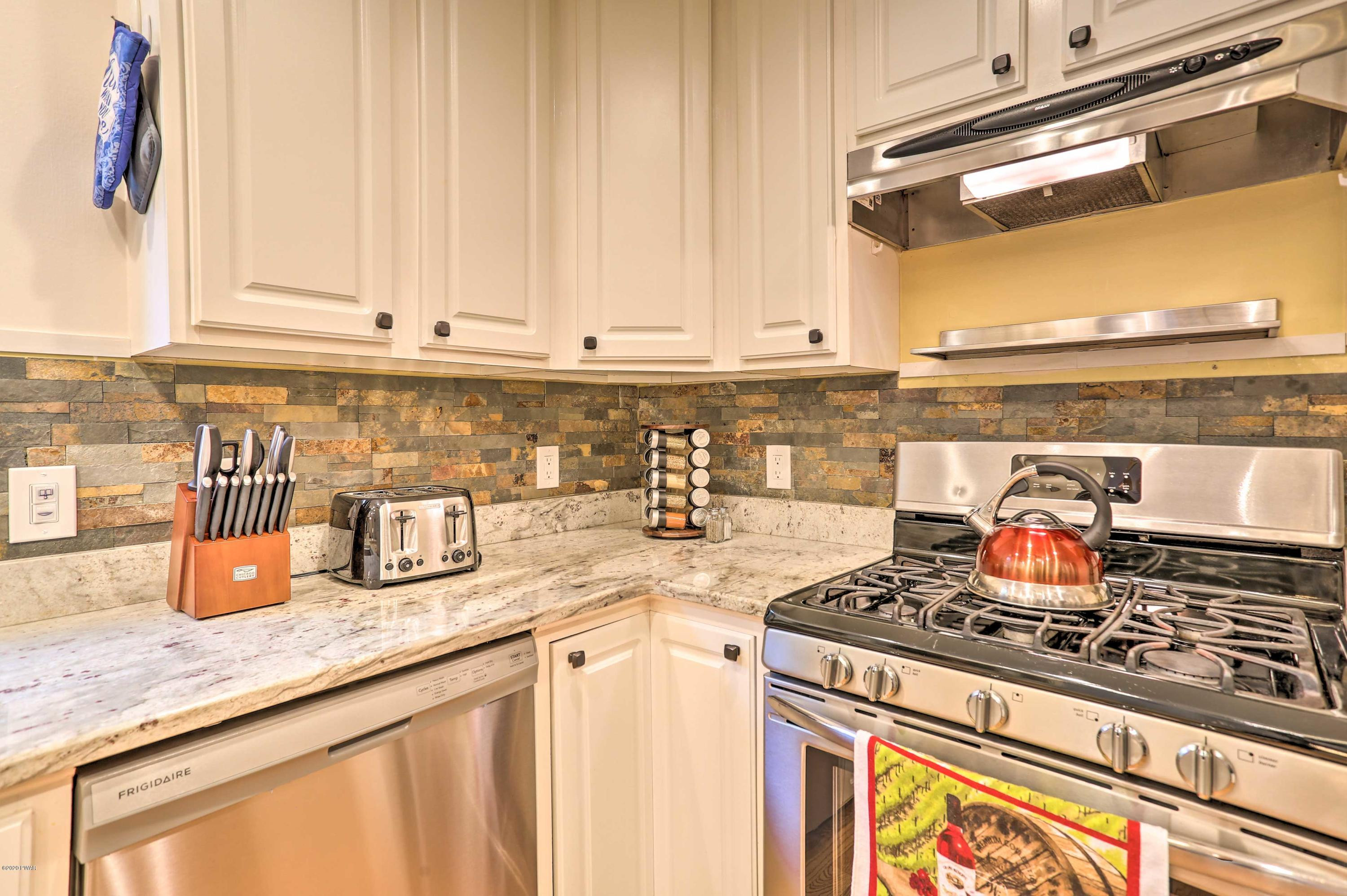 2827 Rockway Road Lake Ariel, PA 18436 - Photo 21 of 77 Set050