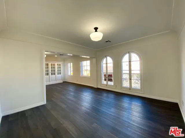 $4,995 | 619 South La Brea Avenue, Unit 2, Los Angeles, CA 90036