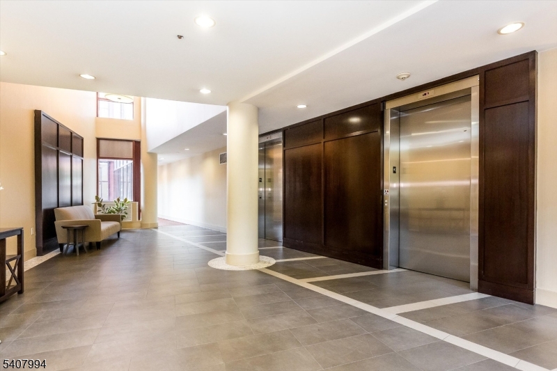 85 Park Avenue, Unit 205 Glen Ridge, NJ 07028 - Photo 34 of 37