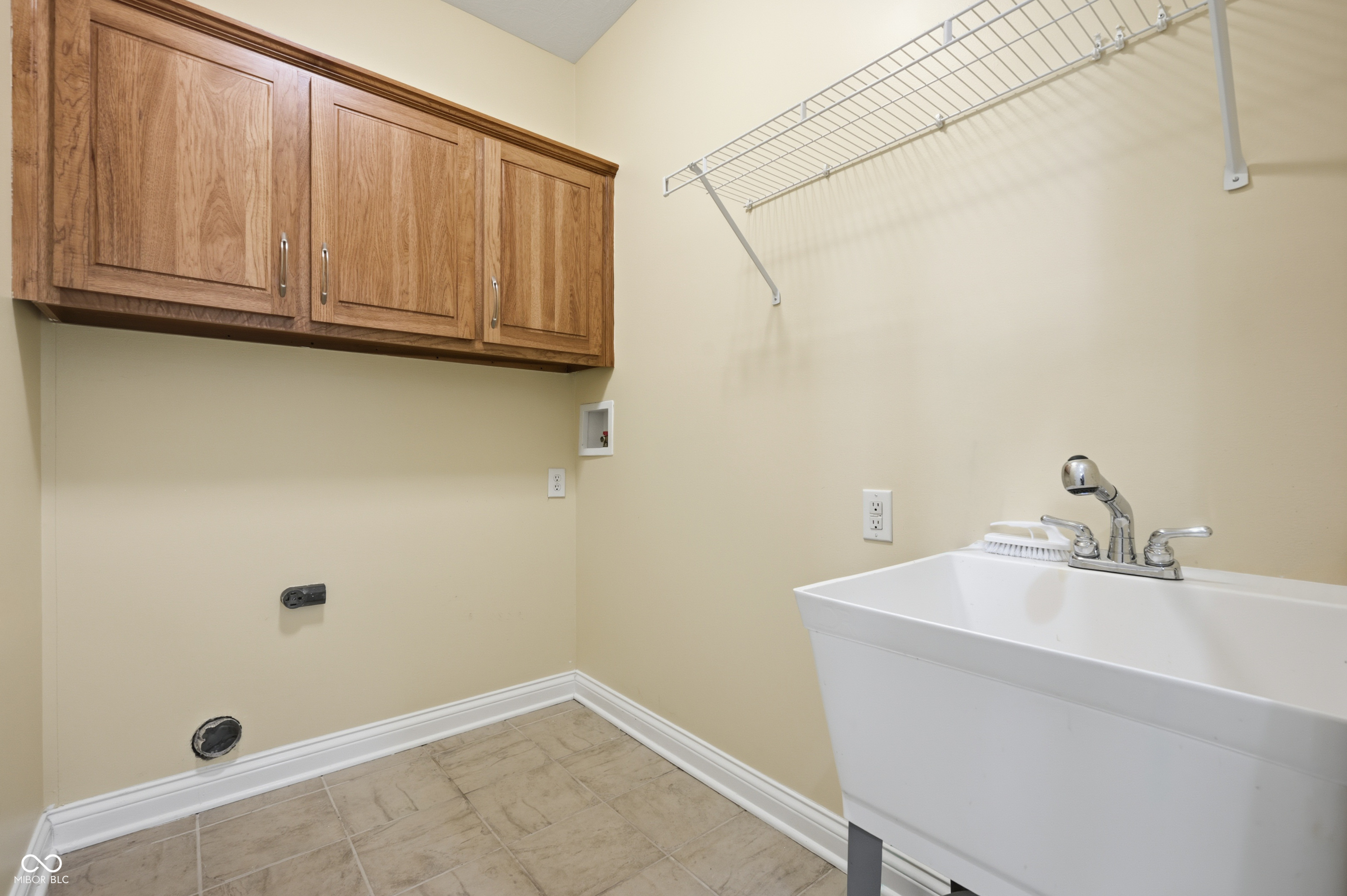11114 Turfgrass Way Indianapolis, IN 46236 - Photo 25 of 57