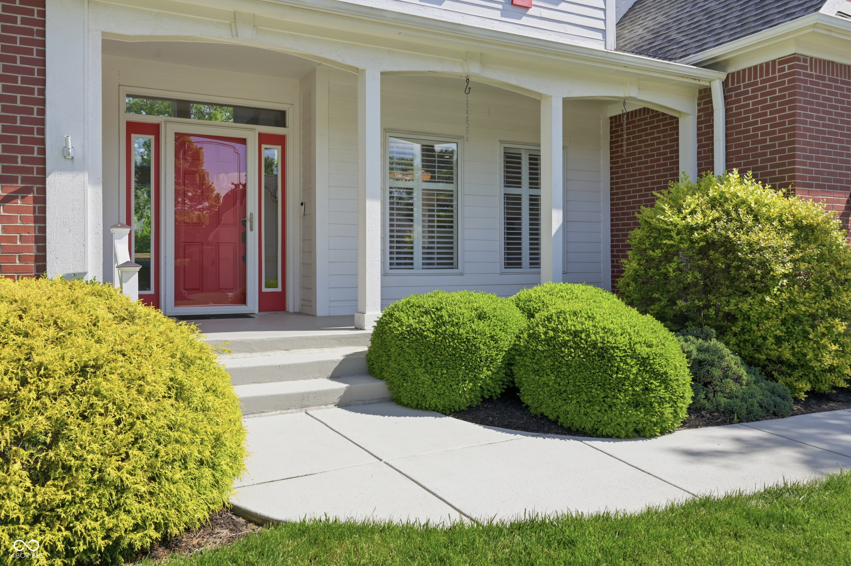 11114 Turfgrass Way Indianapolis, IN 46236 - Photo 4 of 57