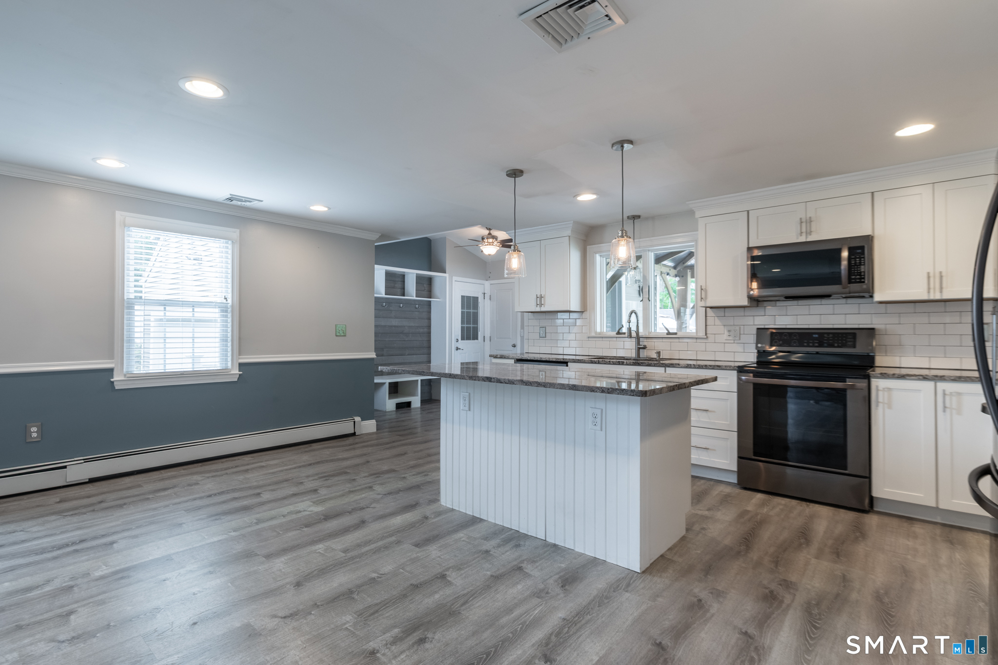 31 Ridgewood Road Windsor, CT 06095 - Photo 6 of 36