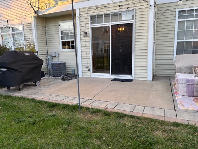 1433 White Pine Lane Bolingbrook, IL 60490 - Photo 24 of 25 a backyard of a house with barbeque oven and barbeque oven