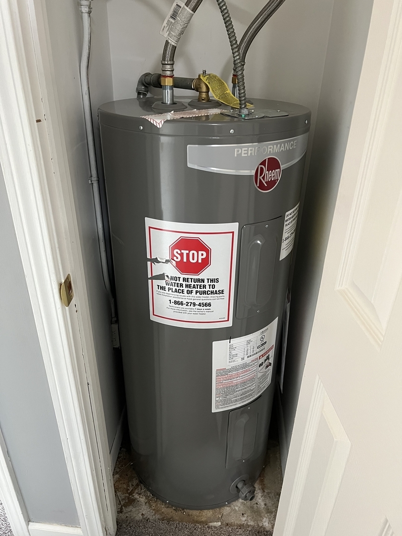 787 Wilson Avenue, Unit 10 Glen Ellyn, IL 60137 - Photo 26 of 26