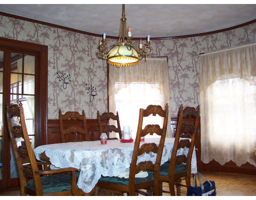 360 Prospect Street Fall River, MA 02720 - Photo 5 of 11 Gallery Image 5