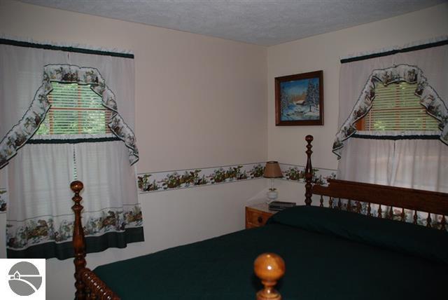 17274 Wallin Road Thompsonville, MI 49683 - Photo 22 of 39 1747996-21.JPG