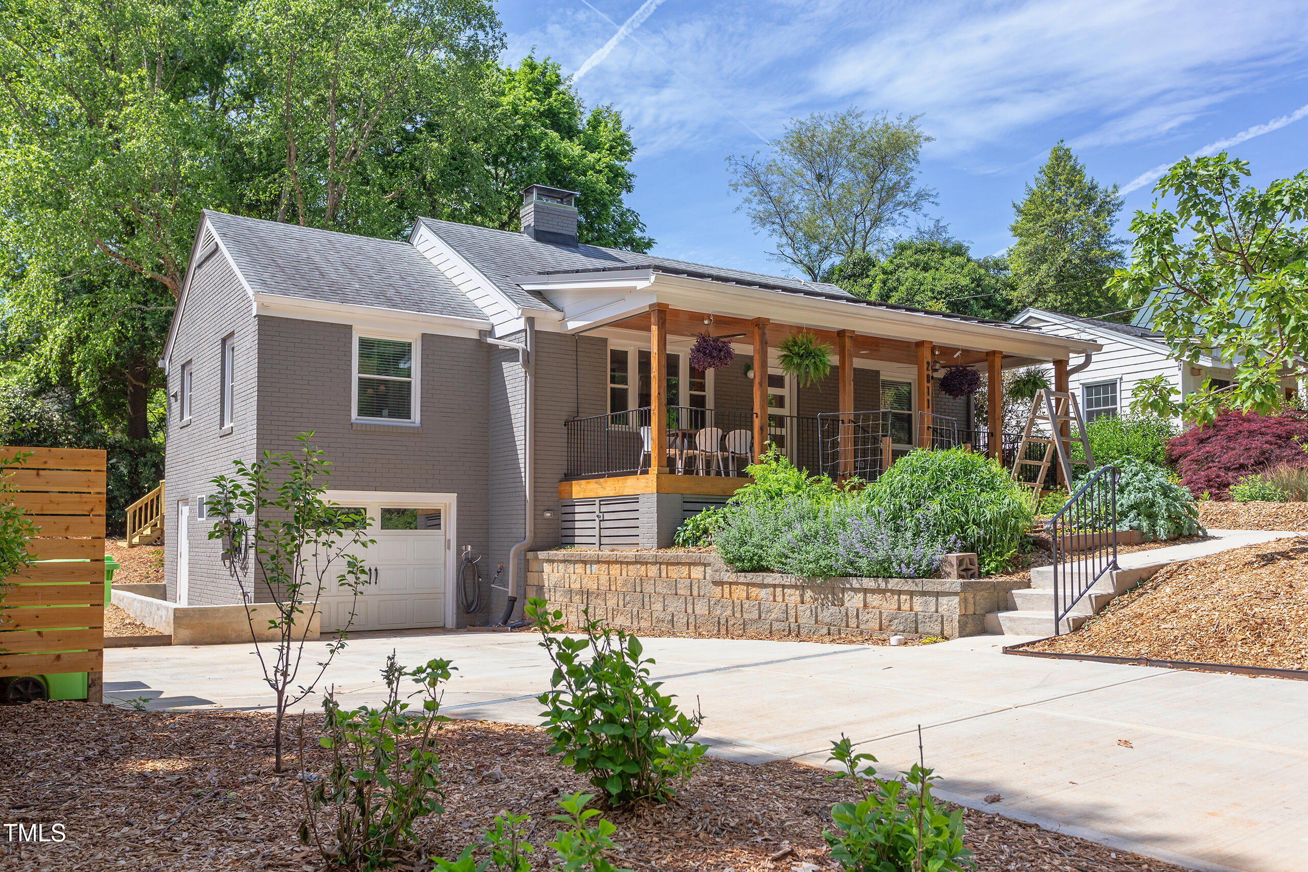 2811 Van Dyke Avenue Raleigh, NC 27607 - Photo 1 of 57 IMG_3594