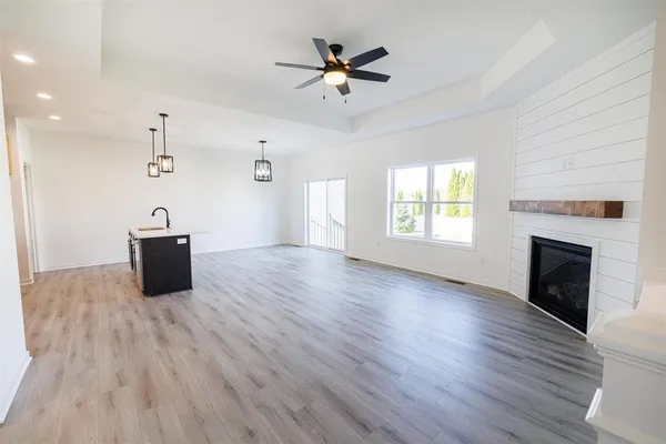 $379,900 | 3801 North Woodbury Lane, Janesville, WI 53545