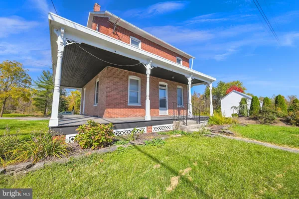 $469,900 | 2520 York Road, Gettysburg, PA 17325