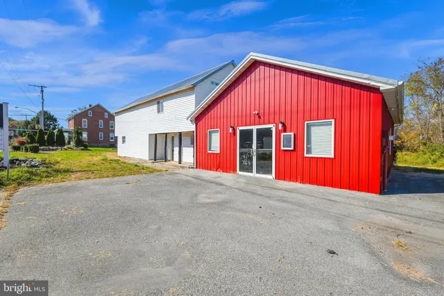 $500,000 | 2520 York Road, Gettysburg, PA 17325