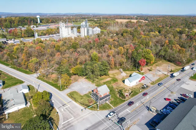 $500,000 | 2520 York Road, Gettysburg, PA 17325