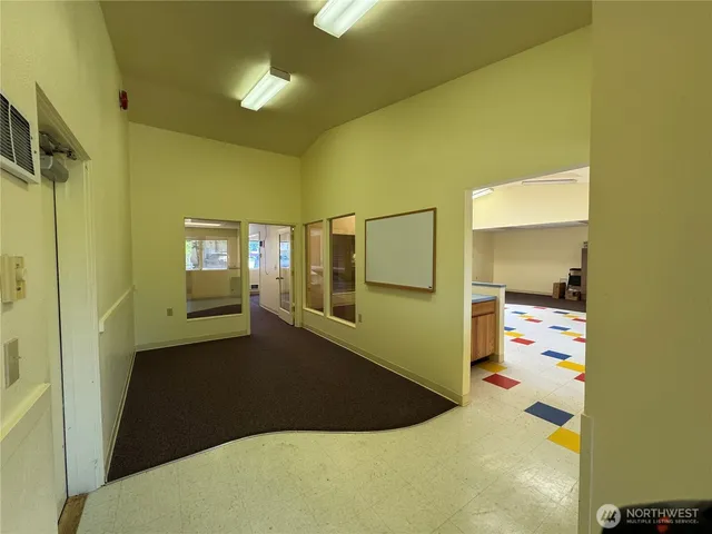 $1,600 | 31 Colwell Street, Port Hadlock, WA 98339