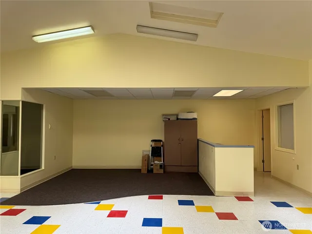 $1,600 | 31 Colwell Street, Port Hadlock, WA 98339