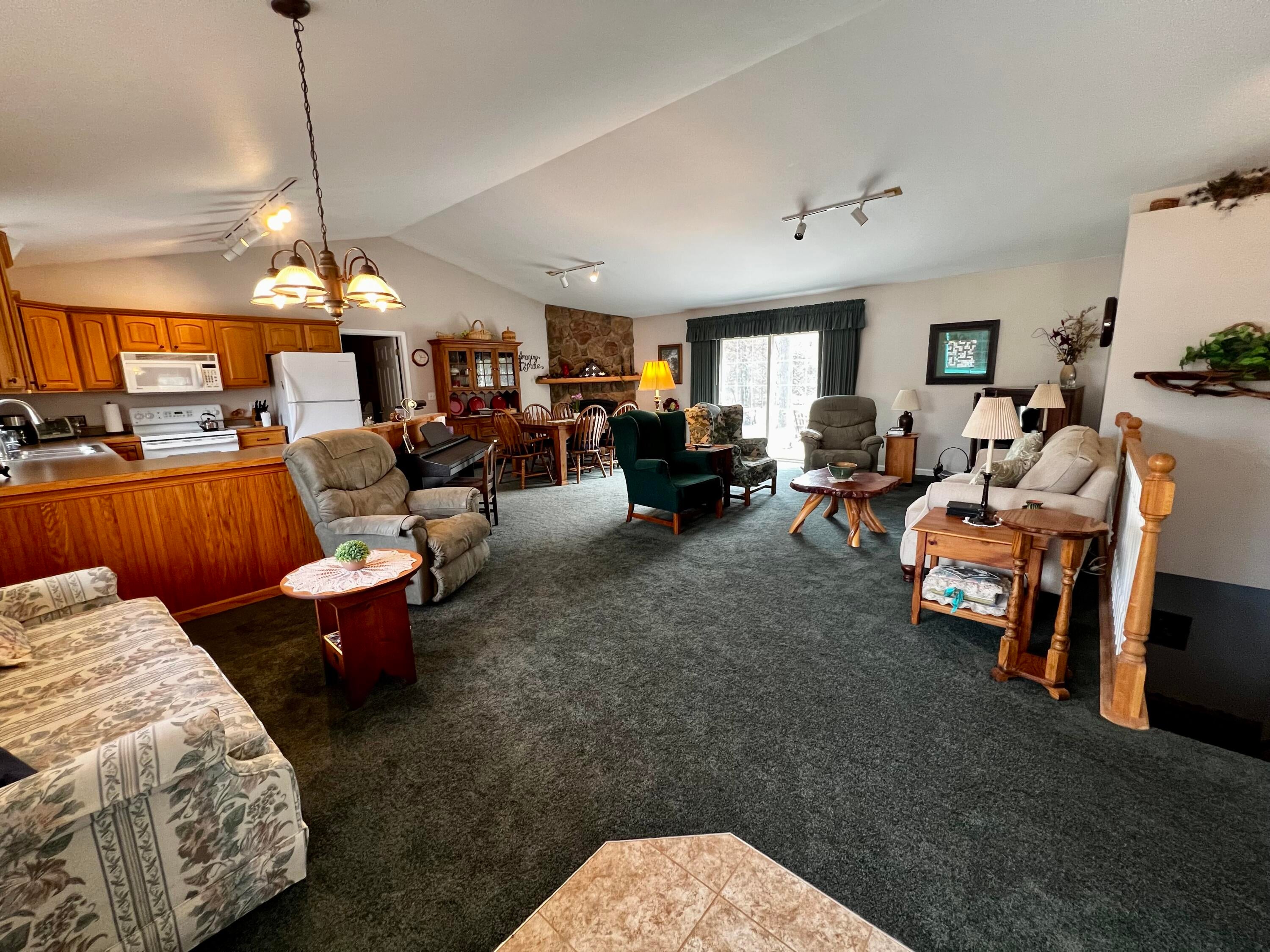 11099 Stephan Bridge Road Roscommon, MI 48653 - Photo 11 of 31 Gallery Image 11
