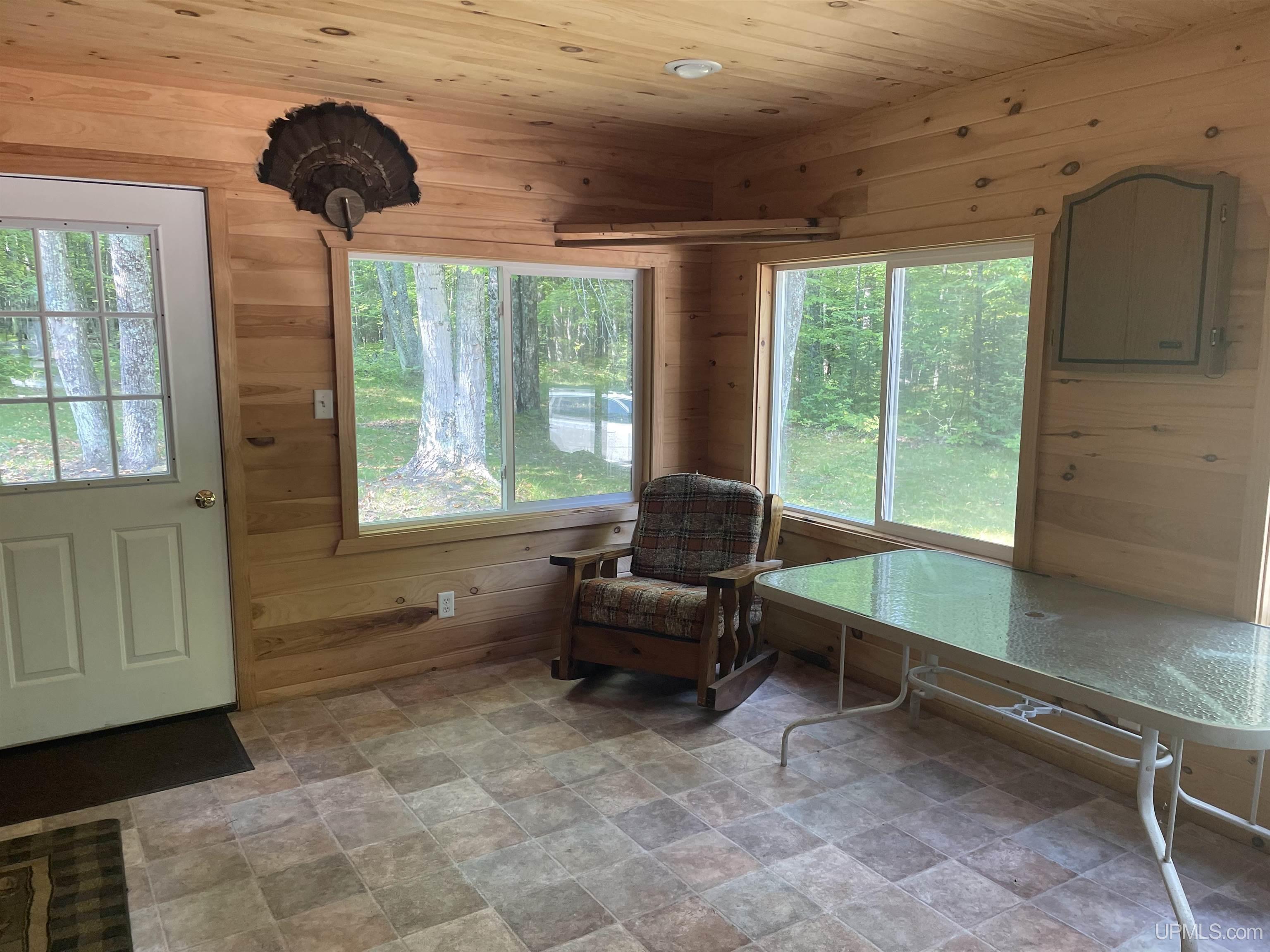 N15525 Marek Road Amberg, WI 54102 - Photo 9 of 16 Gallery Image 9