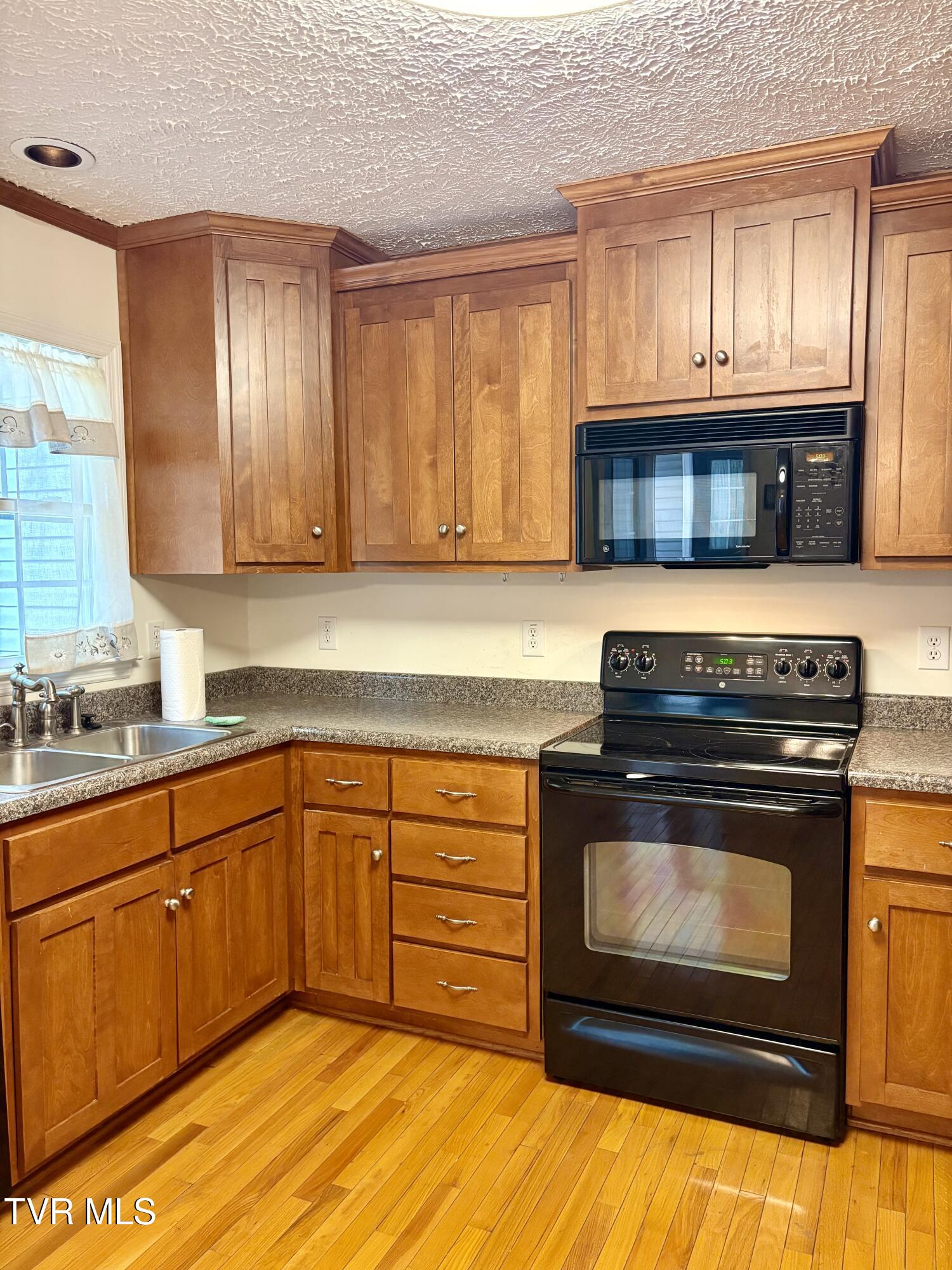 2251 Mountain Laurel Road Northeast Norton, VA 24273 - Photo 42 of 97 IMG_0695