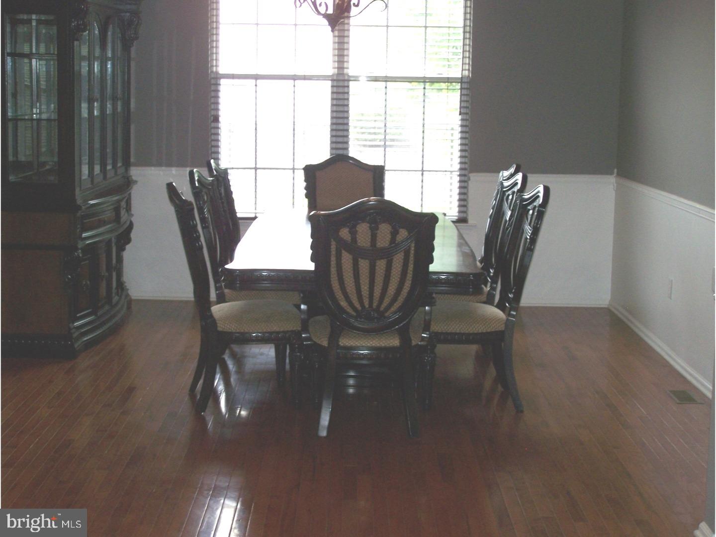 4 Cox Farm Road Burlington, NJ 08016 - Photo 6 of 25 Dining Room