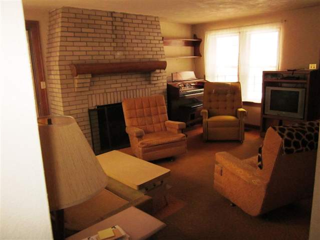 210 North Rolff Street Davenport, IA 52804 - Photo 5 of 10 Gallery Image 5