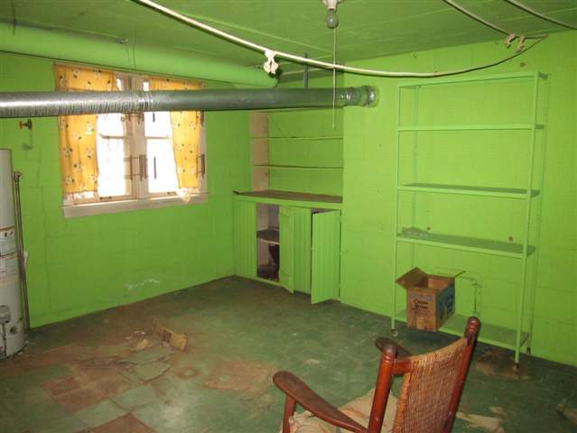 210 North Rolff Street Davenport, IA 52804 - Photo 7 of 10 Gallery Image 7